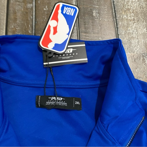 Philadelphia 76ers jacket - Picture 4 of 6